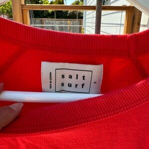 Crew Neck style sweatshirt - unisex